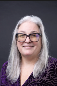 Lindsay Smith headshot